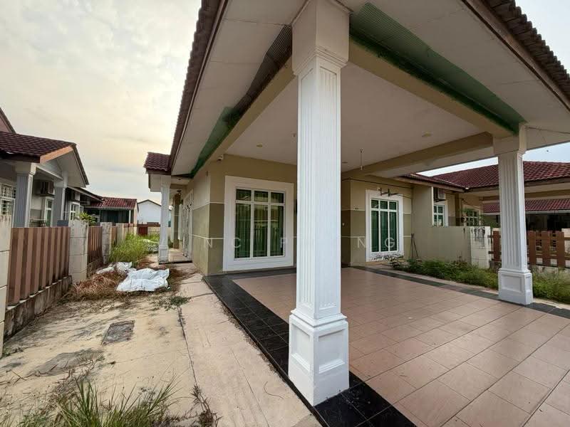 Rumah Berkembar untuk Dijual di Taman Paya Rumput Indah (Paya Rumput) - Vinc Pheng - Exterior - PropertyGuru.com.my