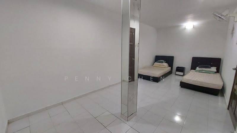 Rumah Teres 2-Tingkat untuk Dijual di Bercham (Ipoh) - PENNY CHEN - Bedroom - PropertyGuru.com.my