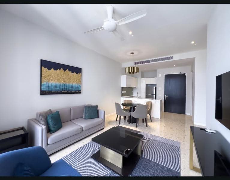 Kediaman Servis untuk Dijual di Pavilion Ceylon Hill - Jeff Cheah - Living Room - PropertyGuru.com.my