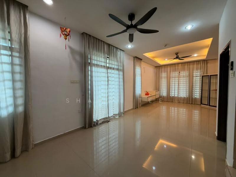2-storey Terraced House for Sale in Kluang (Johor) - Shanel Tee - Living Room - PropertyGuru.com.my