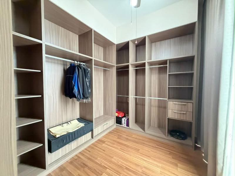 Rumah Berkembar untuk Dijual di Setia Tropika (Johor Bahru) - Karl Lim - PropertyGuru.com.my