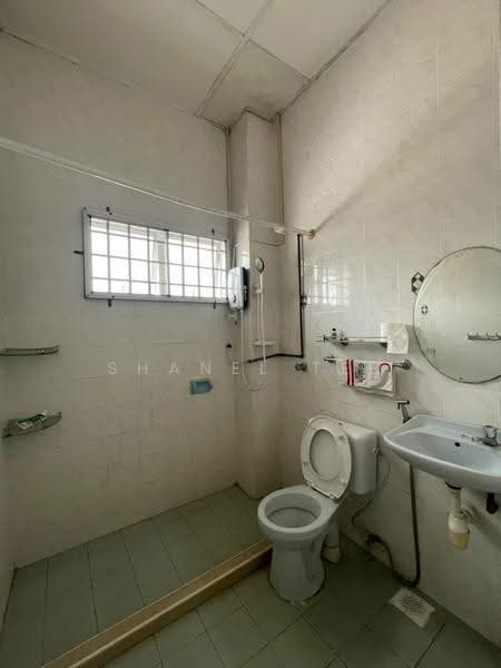 Rumah Teres untuk Dijual di Segamat (Johor) - Shanel Tee - Bathroom - PropertyGuru.com.my