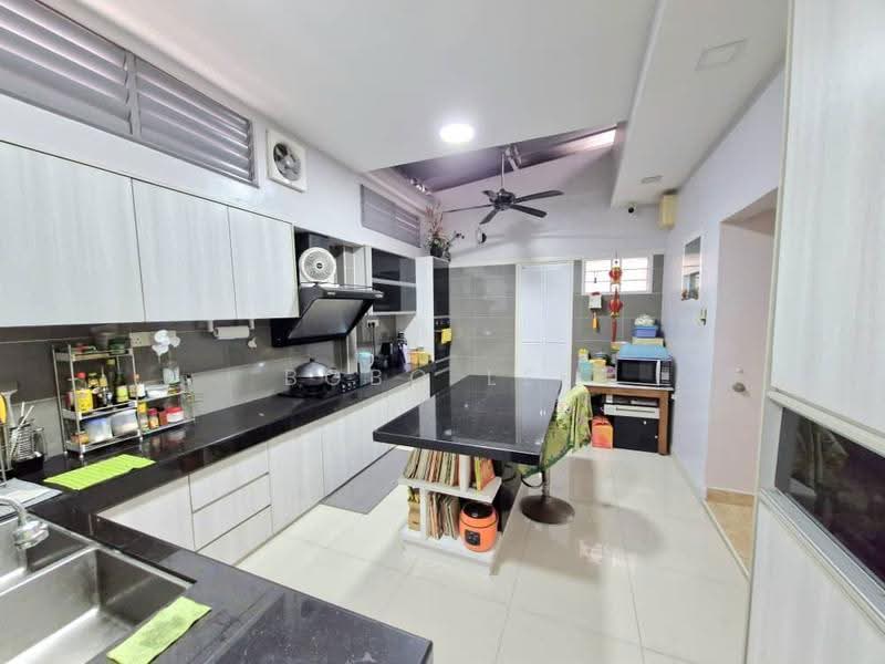 Semi-Detached House for Sale in Taman Yarl (Jalan Klang Lama (Old Klang Road)) - Bobo Lee - Kitchen - PropertyGuru.com.my