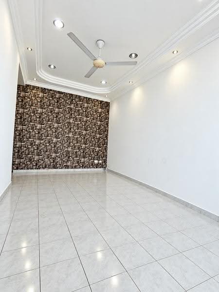 1-storey Terraced House for Sale in Bandar Putra Kulai (Kulai) - Henry Pang - Interior - PropertyGuru.com.my
