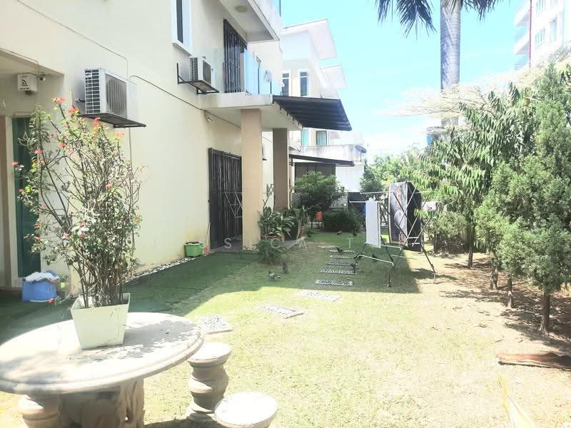 3-storey Terraced House for Sale in Puchong (Selangor) - Jessica Tai - Exterior - PropertyGuru.com.my