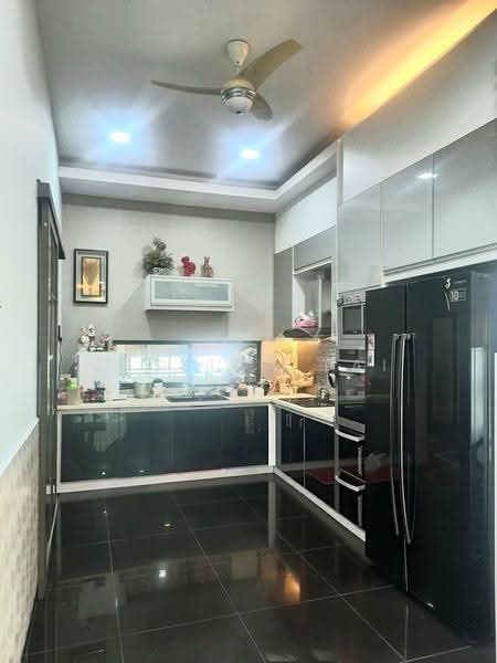 3-storey Terraced House for Sale in Puchong (Selangor) - Jessica Tai - Kitchen - PropertyGuru.com.my