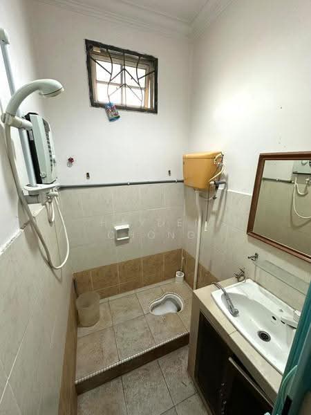 2-storey Terraced House for Sale in Taman Setia Indah (Tebrau) - Hayden Chong - Bathroom - PropertyGuru.com.my