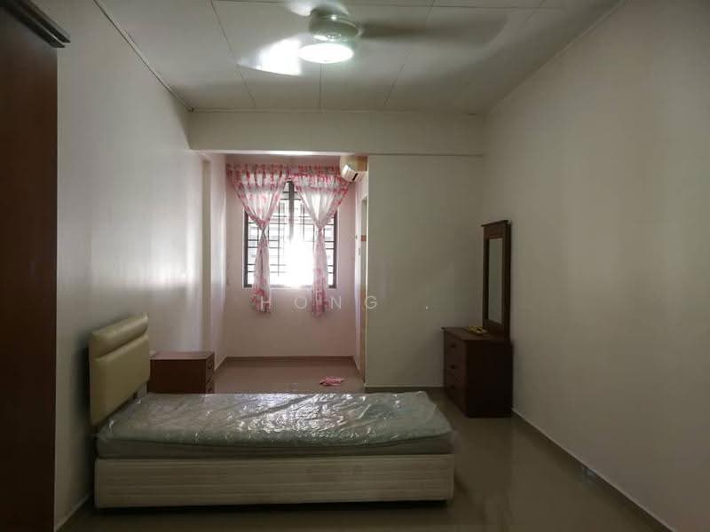 2-storey Terraced House for Rent in Sungai Ara (Penang) - Hong . - Bedroom - PropertyGuru.com.my