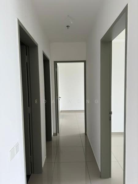 Service Residence for Sale at D'Vervain - Eda Wong - Corridor - PropertyGuru.com.my