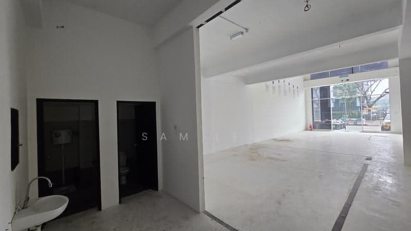 Shop / Office for Rent in Pusat Perdagangan Danga Utama (Johor Bahru) - Sam Lee - Bathroom - PropertyGuru.com.my
