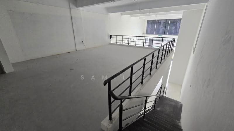 Shop / Office for Rent in Pusat Perdagangan Danga Utama (Johor Bahru) - Sam Lee - Interior - PropertyGuru.com.my