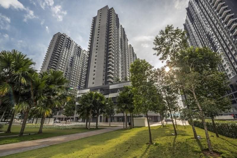 Service Residence for Sale at Savanna Executive Suite @ Southville City - Lisa Azila - Exterior - PropertyGuru.com.my