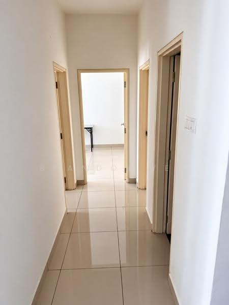 Service Residence for Rent at Galleria Equine Park - Brandon Yee - Corridor - PropertyGuru.com.my