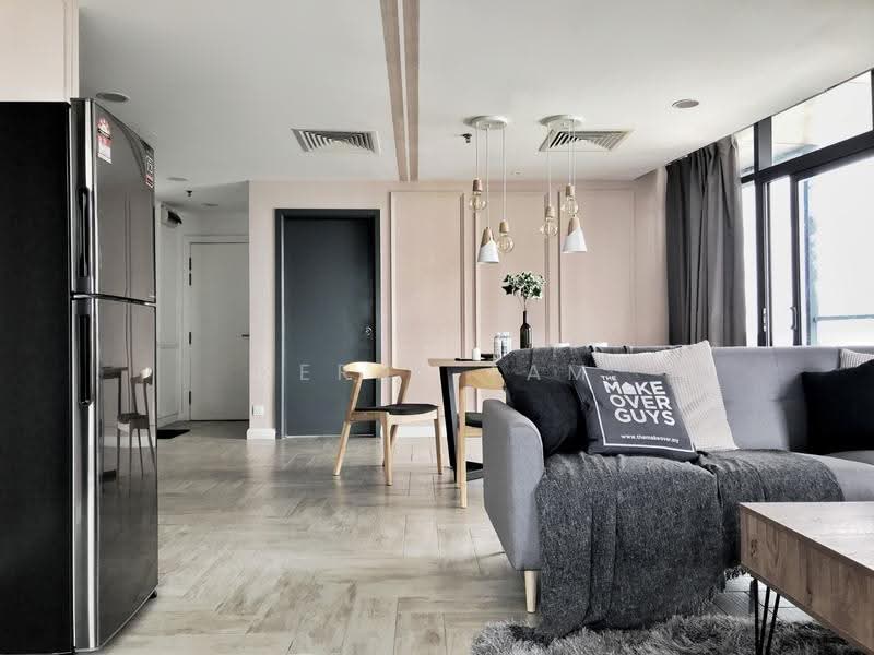 Service Residence for Sale at Marriot International Hotel @ Empire City - Kerry Tam - Living Room - PropertyGuru.com.my
