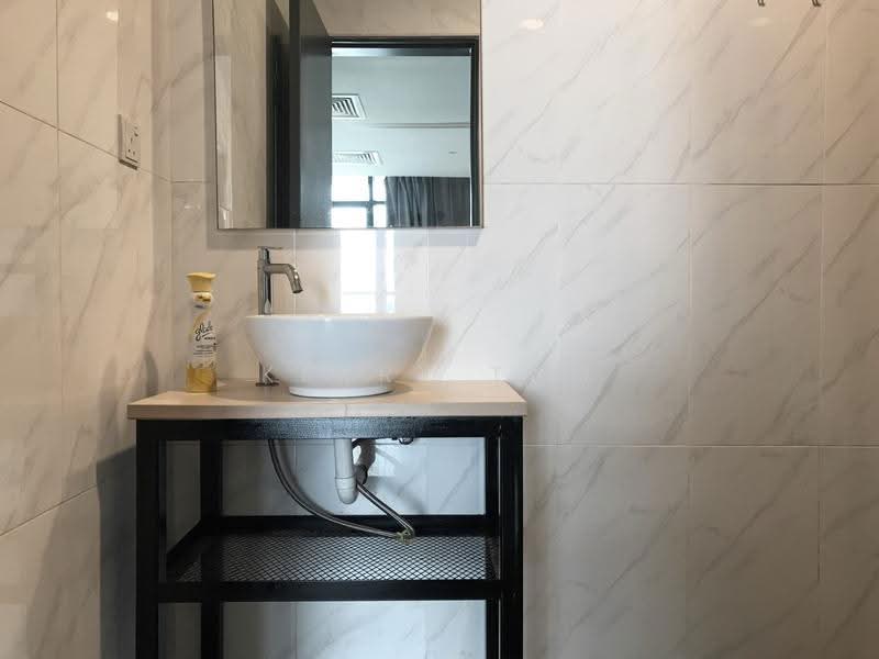 Service Residence for Sale at Marriot International Hotel @ Empire City - Kerry Tam - Bathroom - PropertyGuru.com.my