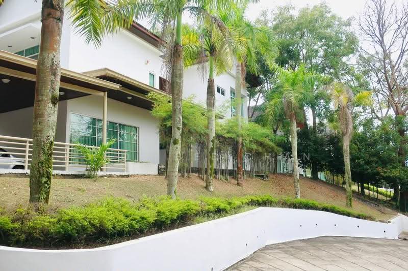 Bungalow House for Rent in IOI Resort City (Putrajaya) - Geok Bee Chan - Exterior - PropertyGuru.com.my
