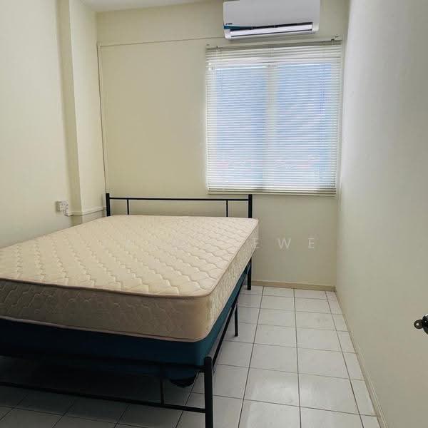 Condominium for Rent at Villa Emas - Jason Ewe - Bedroom - PropertyGuru.com.my