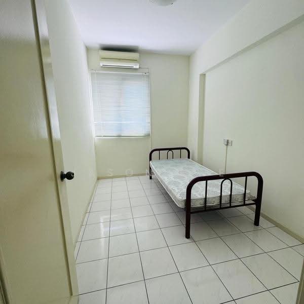 Condominium for Rent at Villa Emas - Jason Ewe - Bedroom - PropertyGuru.com.my