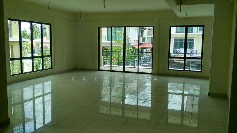 Semi-Detached House for Sale in Mahkota Hills (Cheras) - KAREN SIA - Living Room - PropertyGuru.com.my