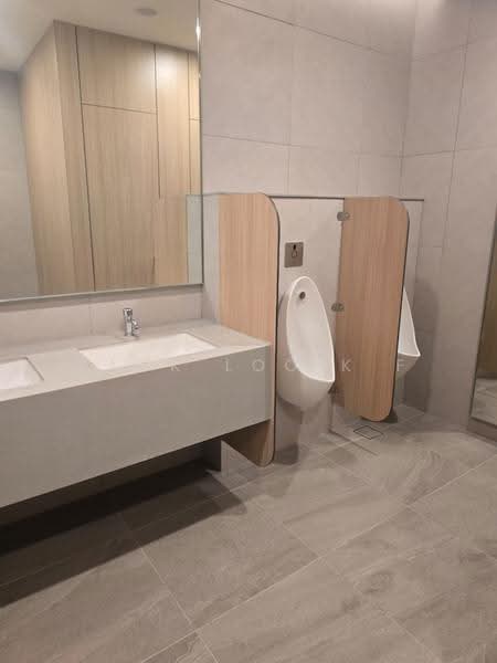 Pejabat untuk Disewa di KL Metropolis (Dutamas) - jack loo k f - Bathroom - PropertyGuru.com.my