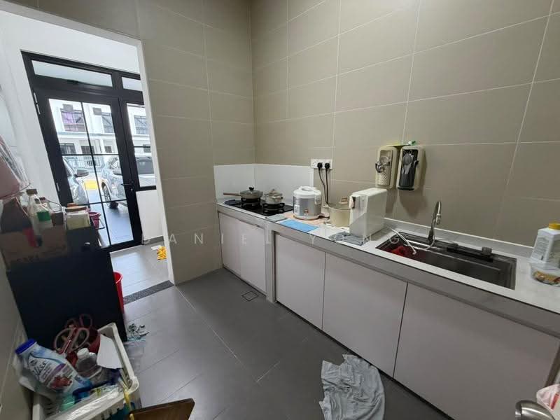 Terraced House for Sale in Johor Bahru (Johor) - Daniel Yong - Kitchen - PropertyGuru.com.my
