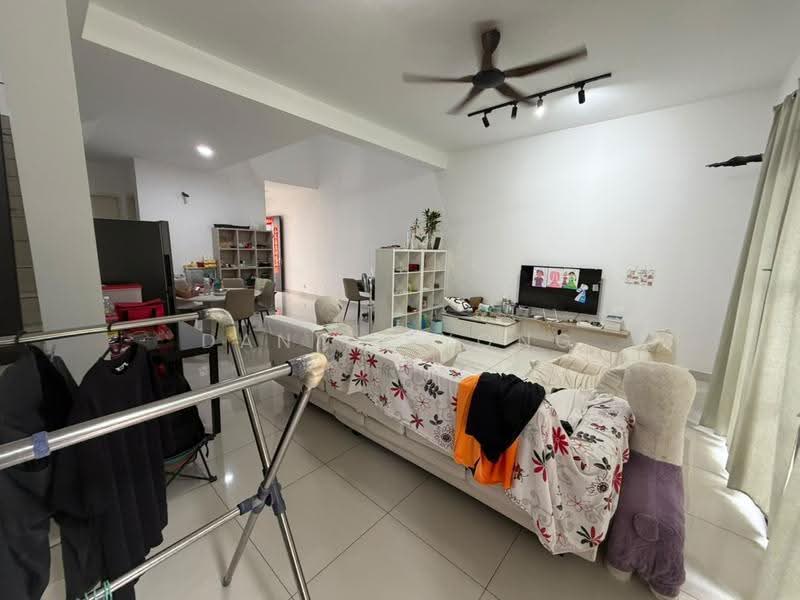Terraced House for Sale in Johor Bahru (Johor) - Daniel Yong - Living Room - PropertyGuru.com.my