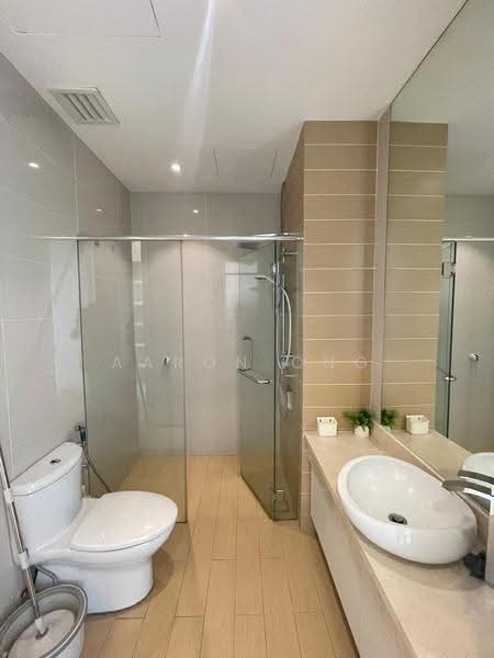 Service Residence for Rent at Camellia Serviced Suites - Aaron Ong - Bathroom - PropertyGuru.com.my