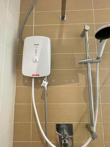 Service Residence for Rent at Camellia Serviced Suites - Aaron Ong - Bathroom - PropertyGuru.com.my
