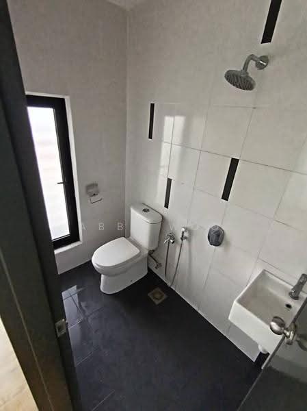Kediaman Servis untuk Disewa di Suria Jaya - Abby Woo - Bathroom - PropertyGuru.com.my