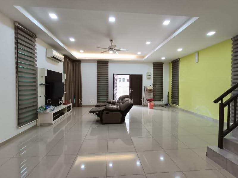 Rumah Berkembar untuk Dijual di Taman Paya Rumput Bestari (Paya Rumput) - Ching Linn Sei - Living Room - PropertyGuru.com.my