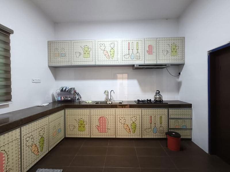 Rumah Berkembar untuk Dijual di Taman Paya Rumput Bestari (Paya Rumput) - Ching Linn Sei - Kitchen - PropertyGuru.com.my