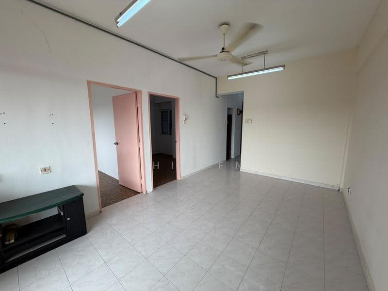 Flat for Sale at Taman Malim Jaya - CHIN FN - Living Room - PropertyGuru.com.my