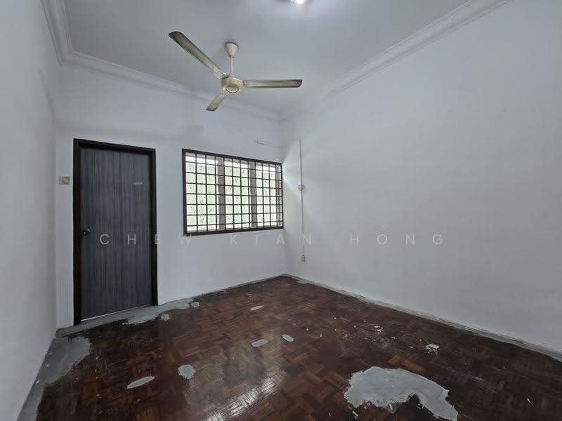Rumah Teres 2-Tingkat untuk Disewa di Bandar Seri Alam (Masai) - Chew Kian Hong - Interior - PropertyGuru.com.my