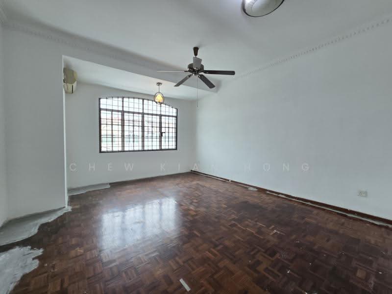 Rumah Teres 2-Tingkat untuk Disewa di Bandar Seri Alam (Masai) - Chew Kian Hong - Living Room - PropertyGuru.com.my