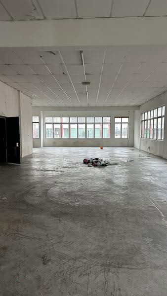 Pejabat untuk Disewa di Taman Bukit Serdang (Seri Kembangan) - Benny Lee - Interior - PropertyGuru.com.my