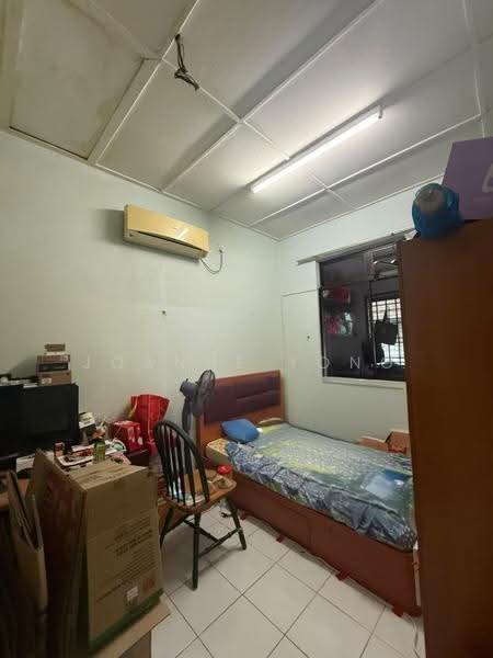 1-storey Terraced House for Sale in Taman Perling (Perling) - JOANNE YONG - Bedroom - PropertyGuru.com.my