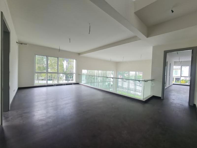 Bungalow House for Sale in Denai Alam (Shah Alam) - Michelle Chong - 1st floor living hall - PropertyGuru.com.my