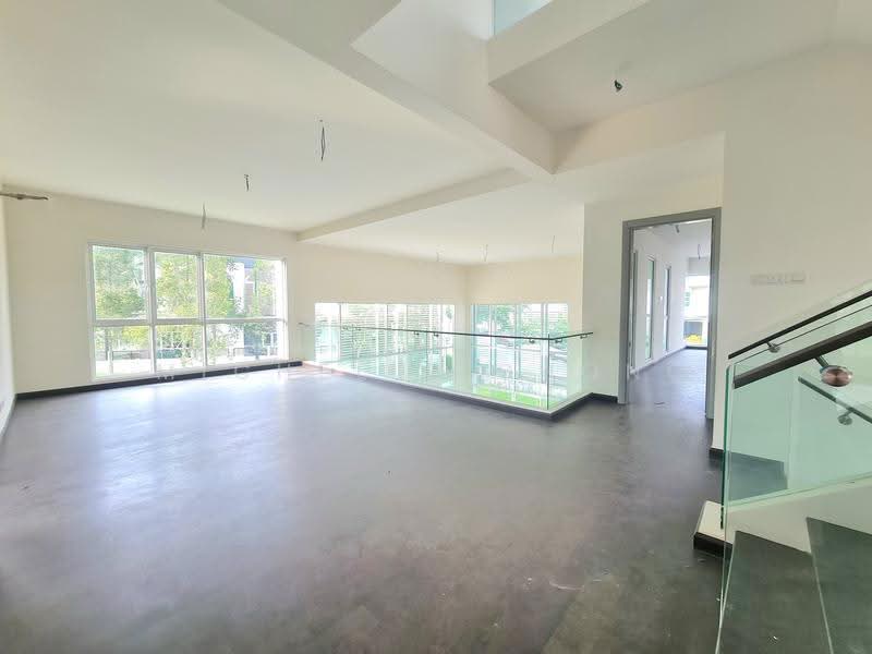 Bungalow House for Sale in Denai Alam (Shah Alam) - Michelle Chong - 1st floor living hall - PropertyGuru.com.my