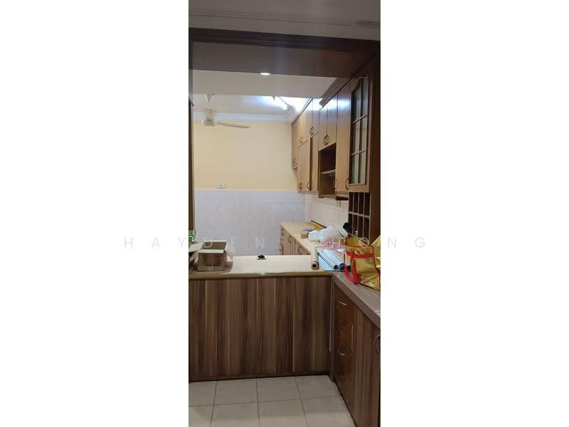 Semi-Detached House for Sale in Taman Megah Ria (Masai) - Hayden Chong - Kitchen - PropertyGuru.com.my