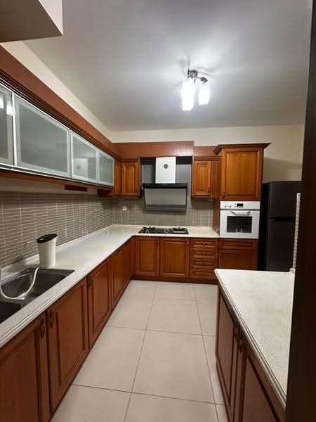 Service Residence for Sale at Saujana Residency - Thomas Loh - Kitchen - PropertyGuru.com.my