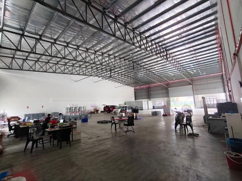 Kilang untuk Disewa di Kawasan Perindustrian Bukit Rambai (Bukit Rambai) - Ching Linn Sei - PropertyGuru.com.my