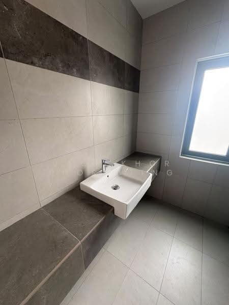 2-storey Terraced House for Rent in Sungai Buloh (Selangor) - Jack Khor Phor Jiing - Bathroom - PropertyGuru.com.my