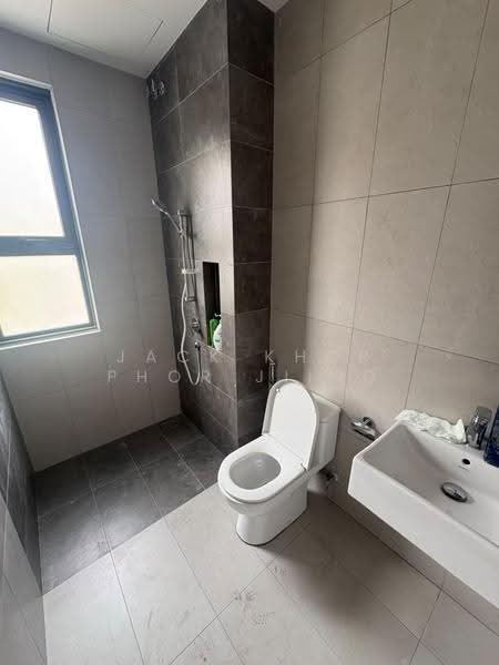 2-storey Terraced House for Rent in Sungai Buloh (Selangor) - Jack Khor Phor Jiing - Bathroom - PropertyGuru.com.my