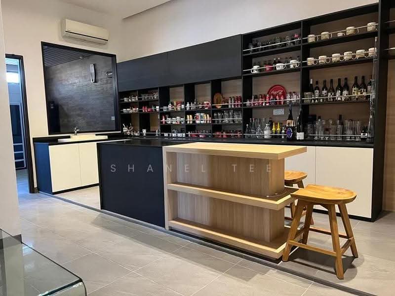 Semi-Detached House for Sale in Taman Kluang Indah (Kluang) - Shanel Tee - Kitchen - PropertyGuru.com.my