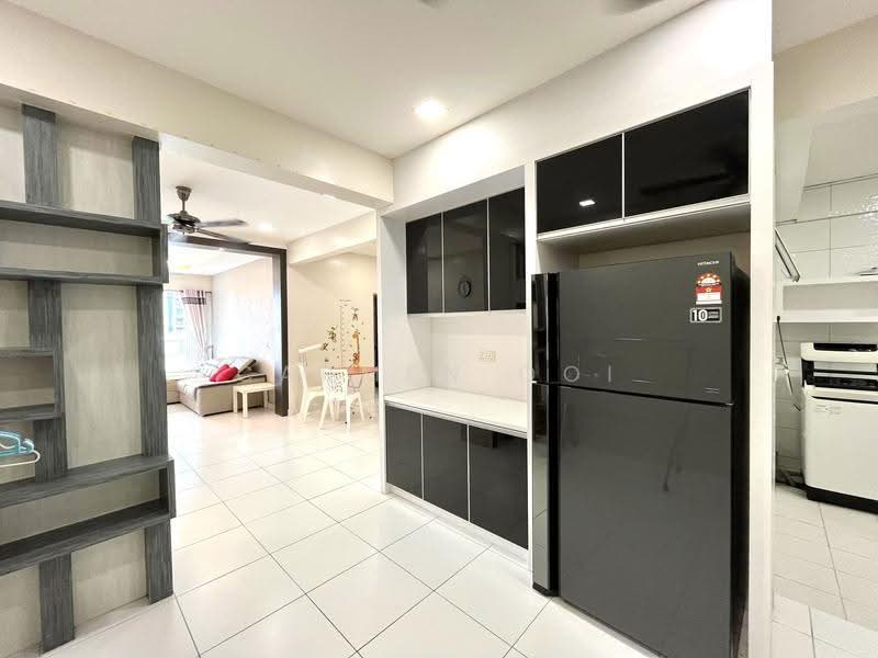 Kondominium untuk Disewa di Elit Heights @ Bayan City - Carmen Ooi - Living Room - PropertyGuru.com.my