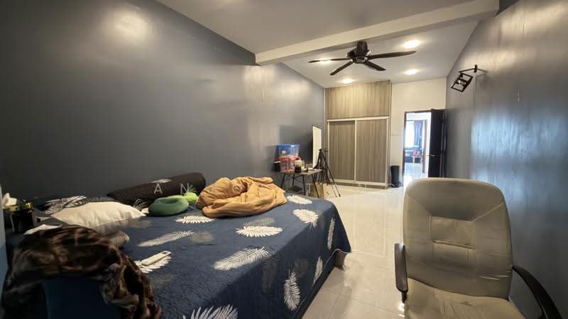 Rumah Berkembar untuk Dijual di Kota Kemuning (Shah Alam) - Anjoe Tang - Bedroom - PropertyGuru.com.my