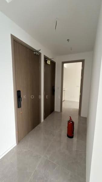 Service Residence for Sale at Skyline Embassy - Kobe Lim - Corridor - PropertyGuru.com.my
