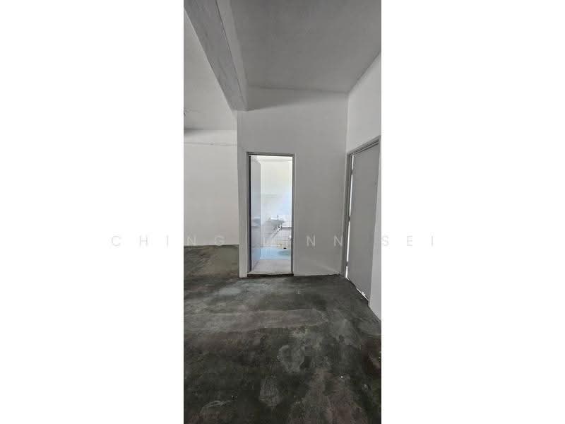 Shop / Office for Sale in Taman Melaka Raya (Melaka City) - Ching Linn Sei - Bathroom - PropertyGuru.com.my