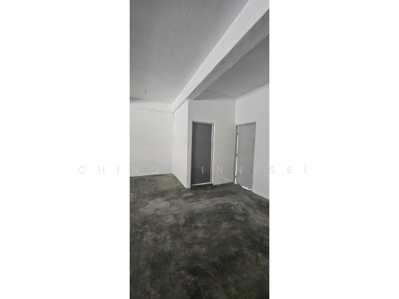 Shop / Office for Sale in Taman Melaka Raya (Melaka City) - Ching Linn Sei - Interior - PropertyGuru.com.my