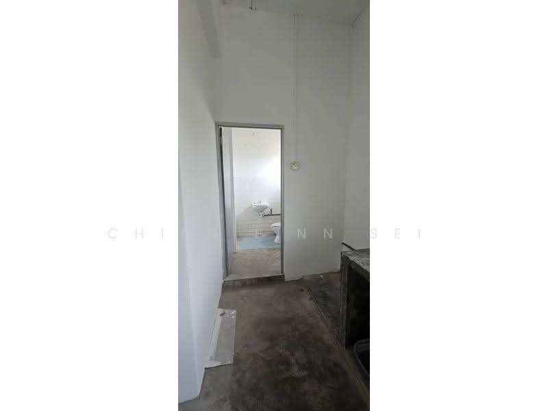 Shop / Office for Sale in Taman Melaka Raya (Melaka City) - Ching Linn Sei - PropertyGuru.com.my